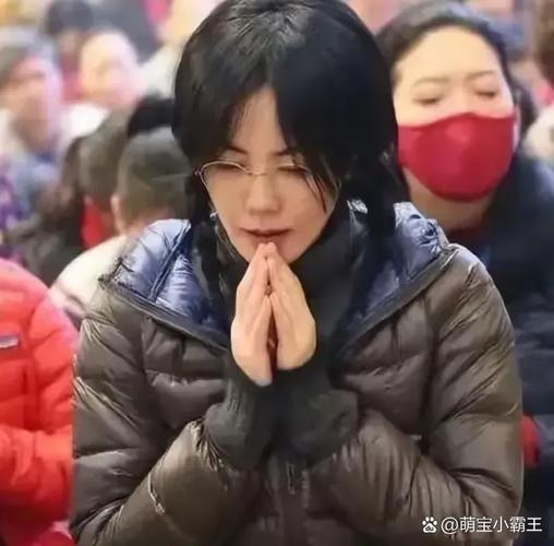 42862澳彩资料大全:偶遇王菲谢霆锋约会