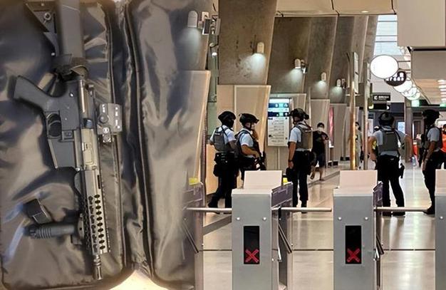 香港正版资料大全:辟谣留学生强闯安检